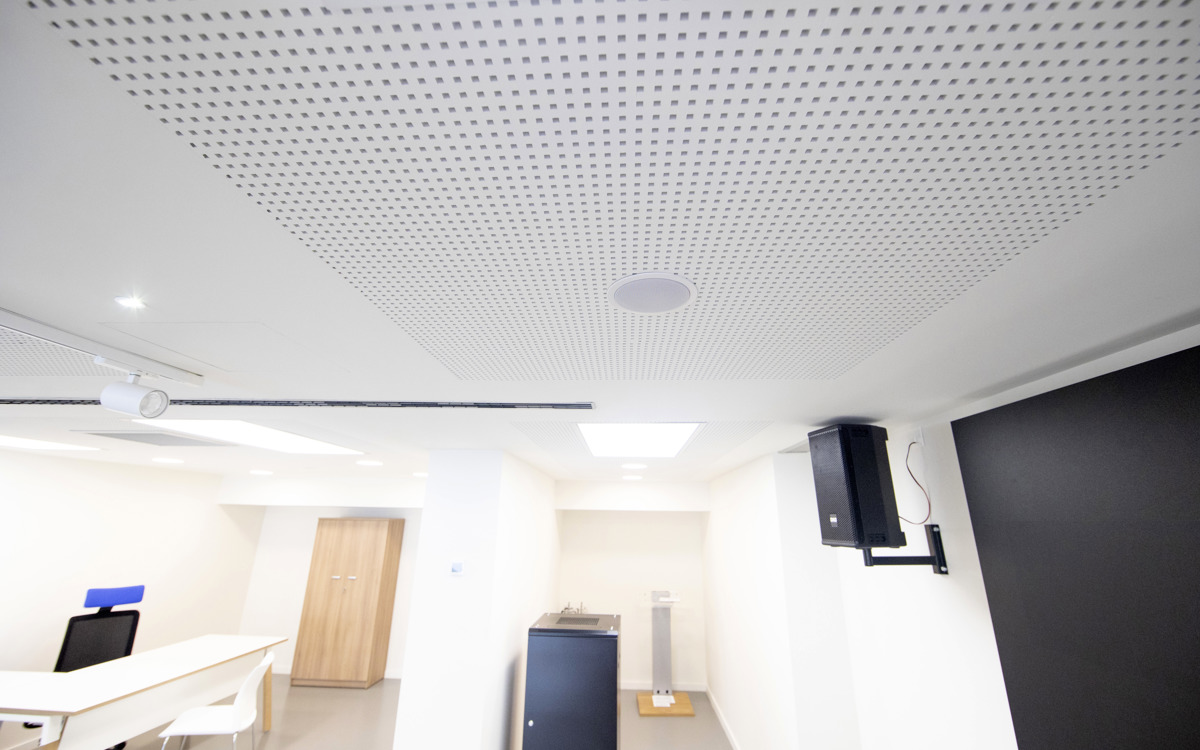 Pladur® renova o famoso Palacio de los Deportes em Oviedo (Espanha): eficiência, conforto e design 