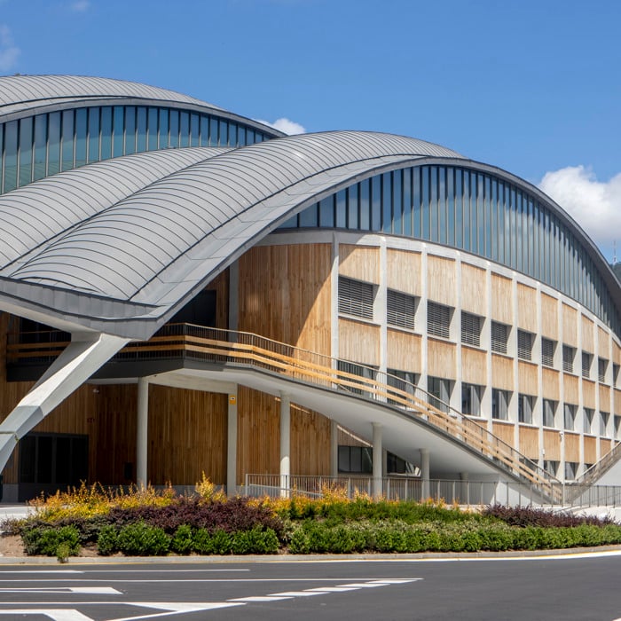 Pladur® renueva el Palacio de los Deportes de Oviedo: eficiencia, confort y diseño en equilibrio.