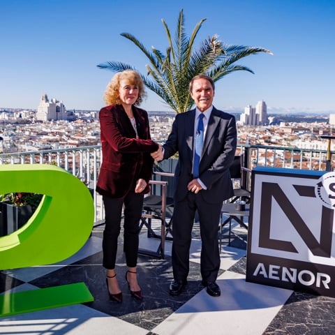 Pladur® se convierte en la primera empresa del sector del yeso en recibir la certificación NS de AENOR